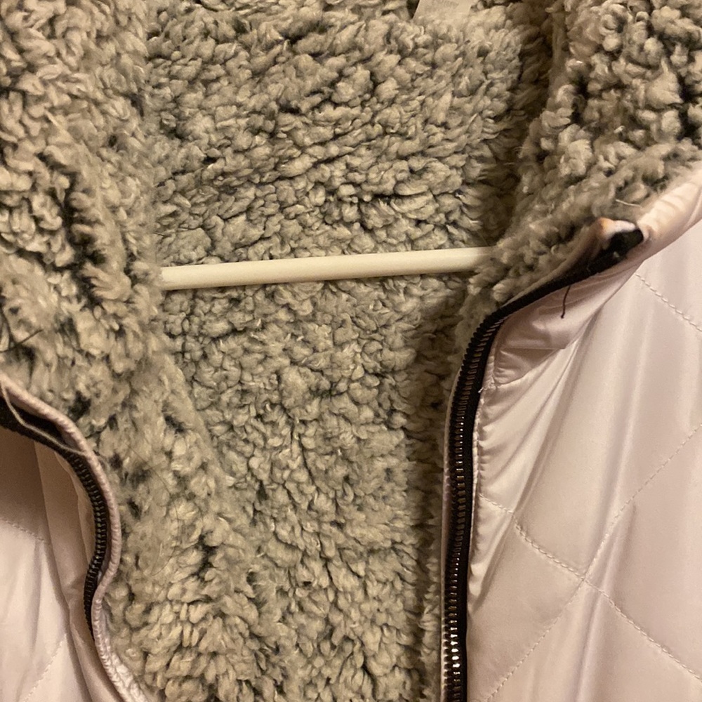 Free country puffy vest - Picture 3 of 4
